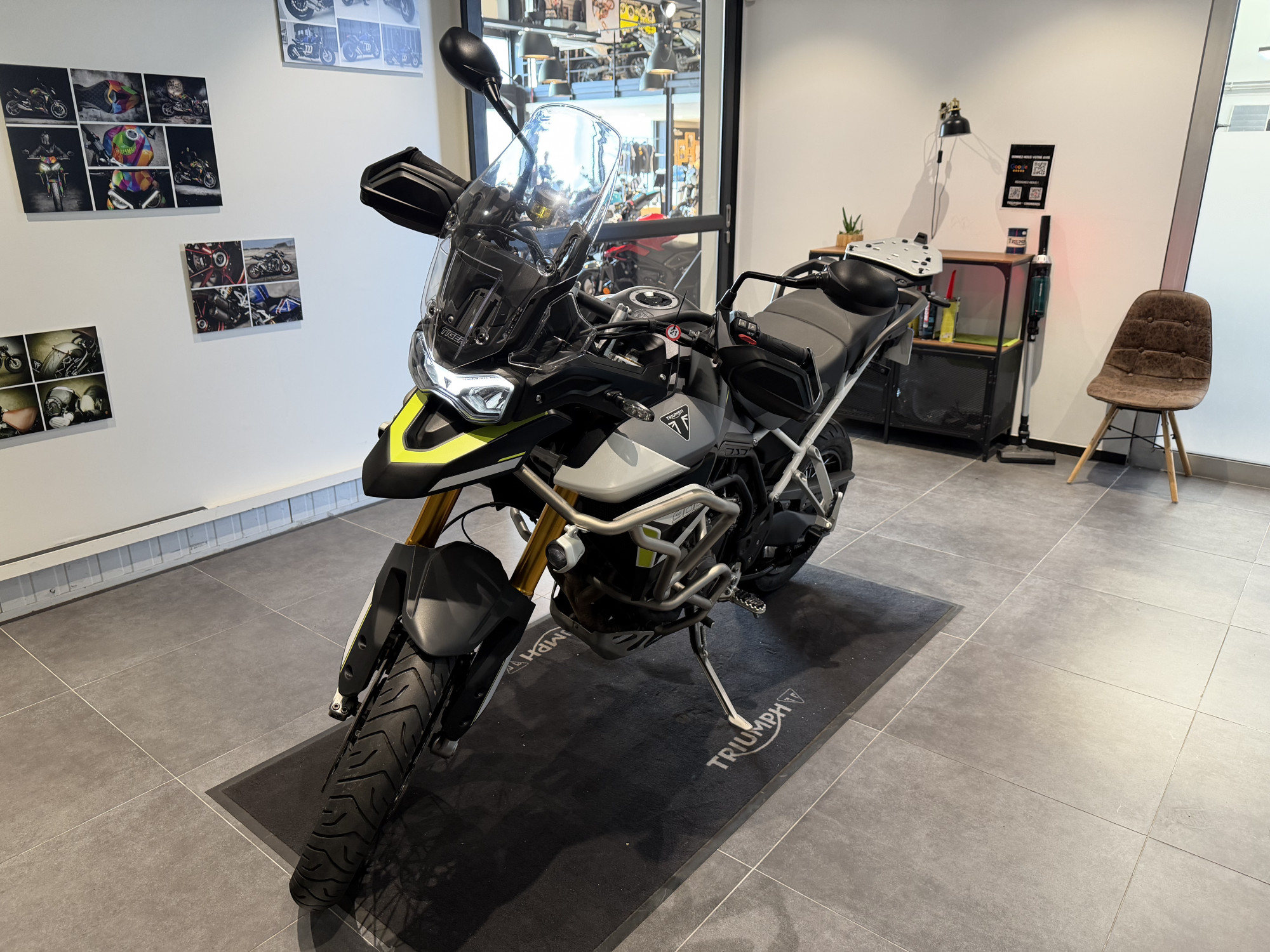 TRIUMPH Tiger 900 Rally Aragon Edition - AVEC TOP CASE – Image 4