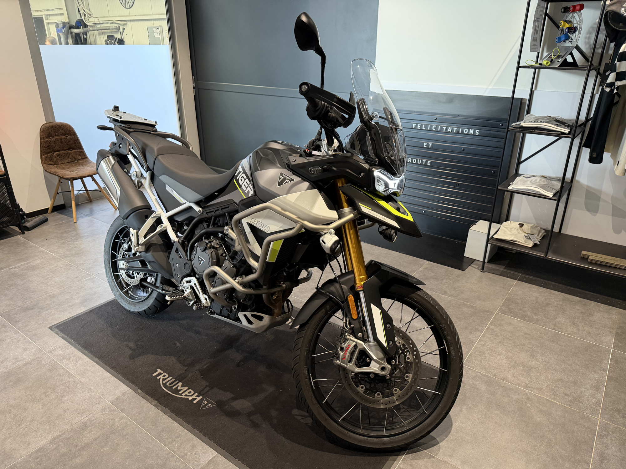 TRIUMPH Tiger 900 Rally Aragon Edition - AVEC TOP CASE – Image 2