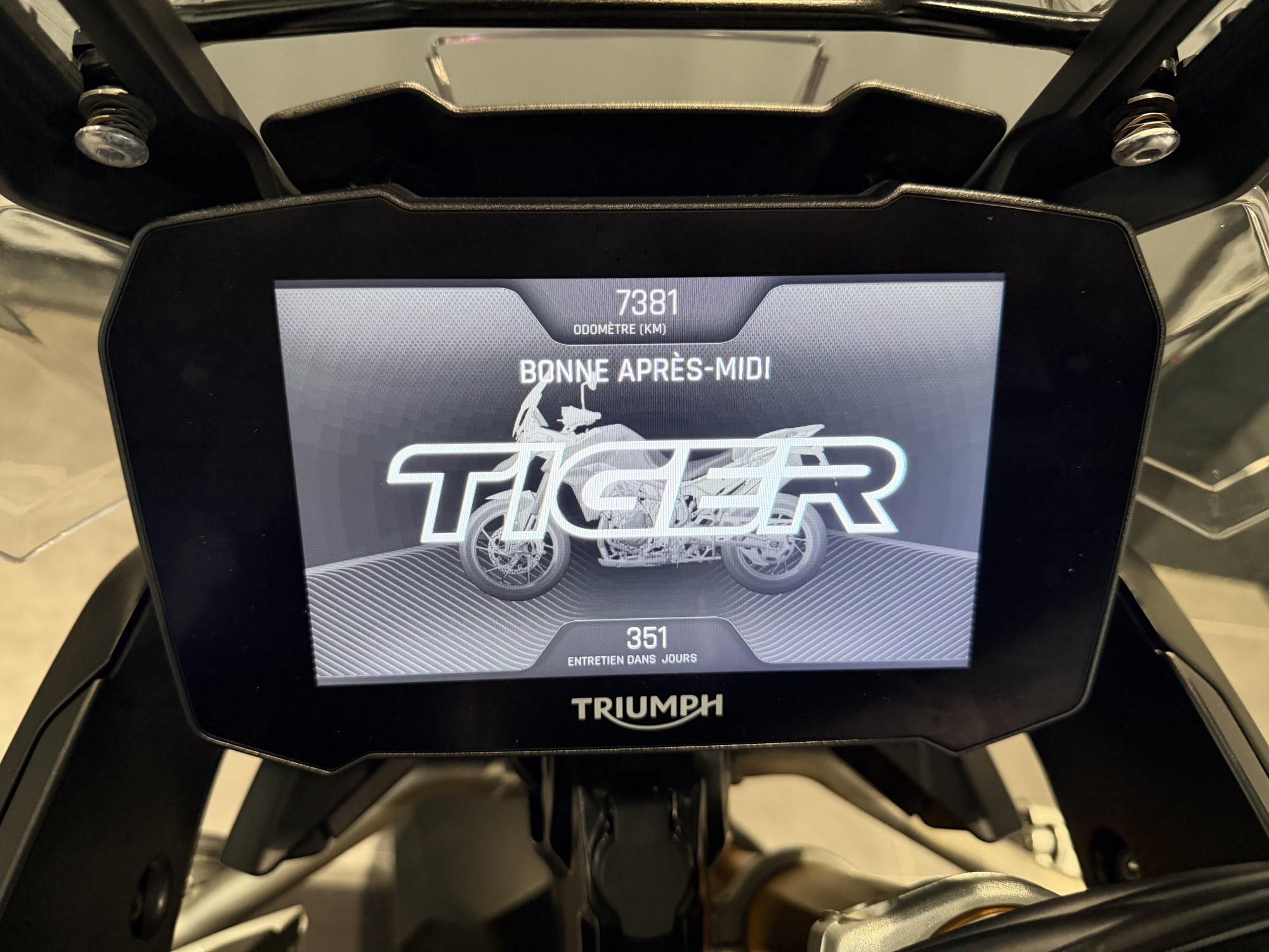 TRIUMPH Tiger 900 Rally Aragon Edition - AVEC TOP CASE – Image 9