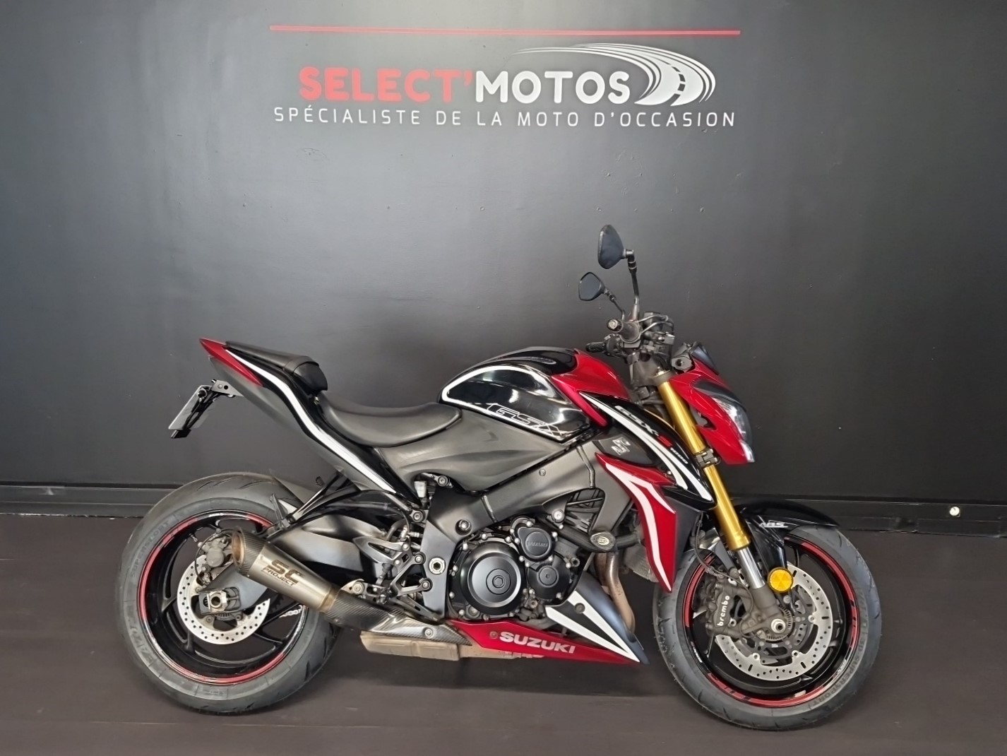 SUZUKI GSX-S 1000