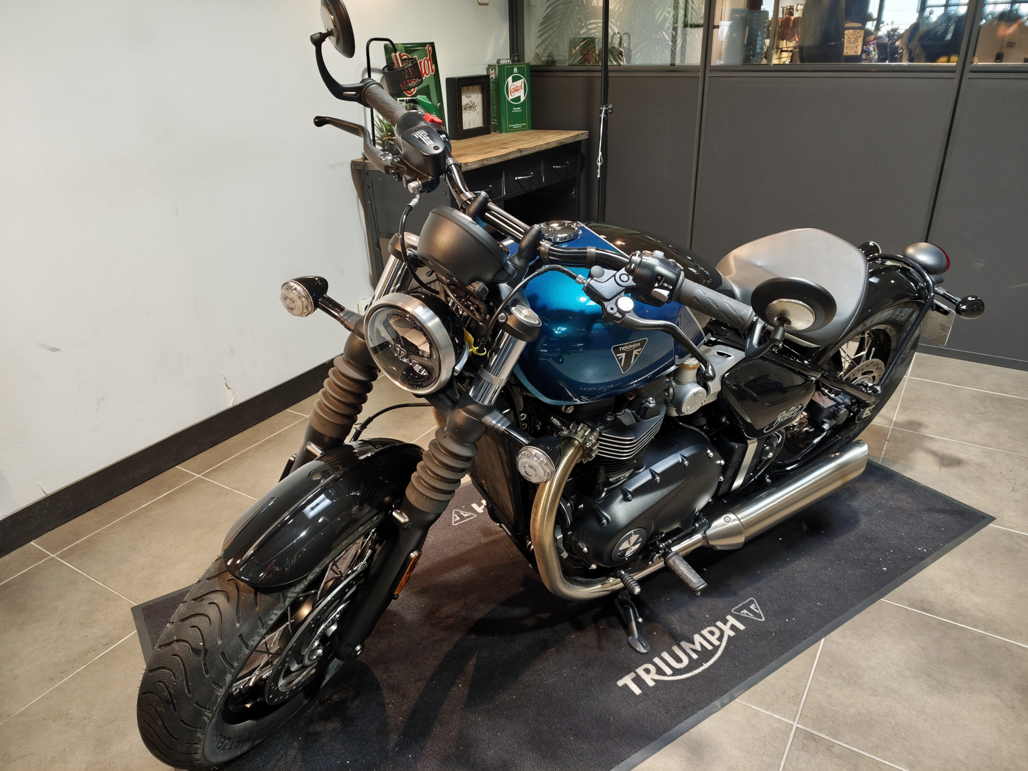 TRIUMPH BONNEVILLE BOBBER A2 (DEBRIDAGE POSSIBLE) – Image 4