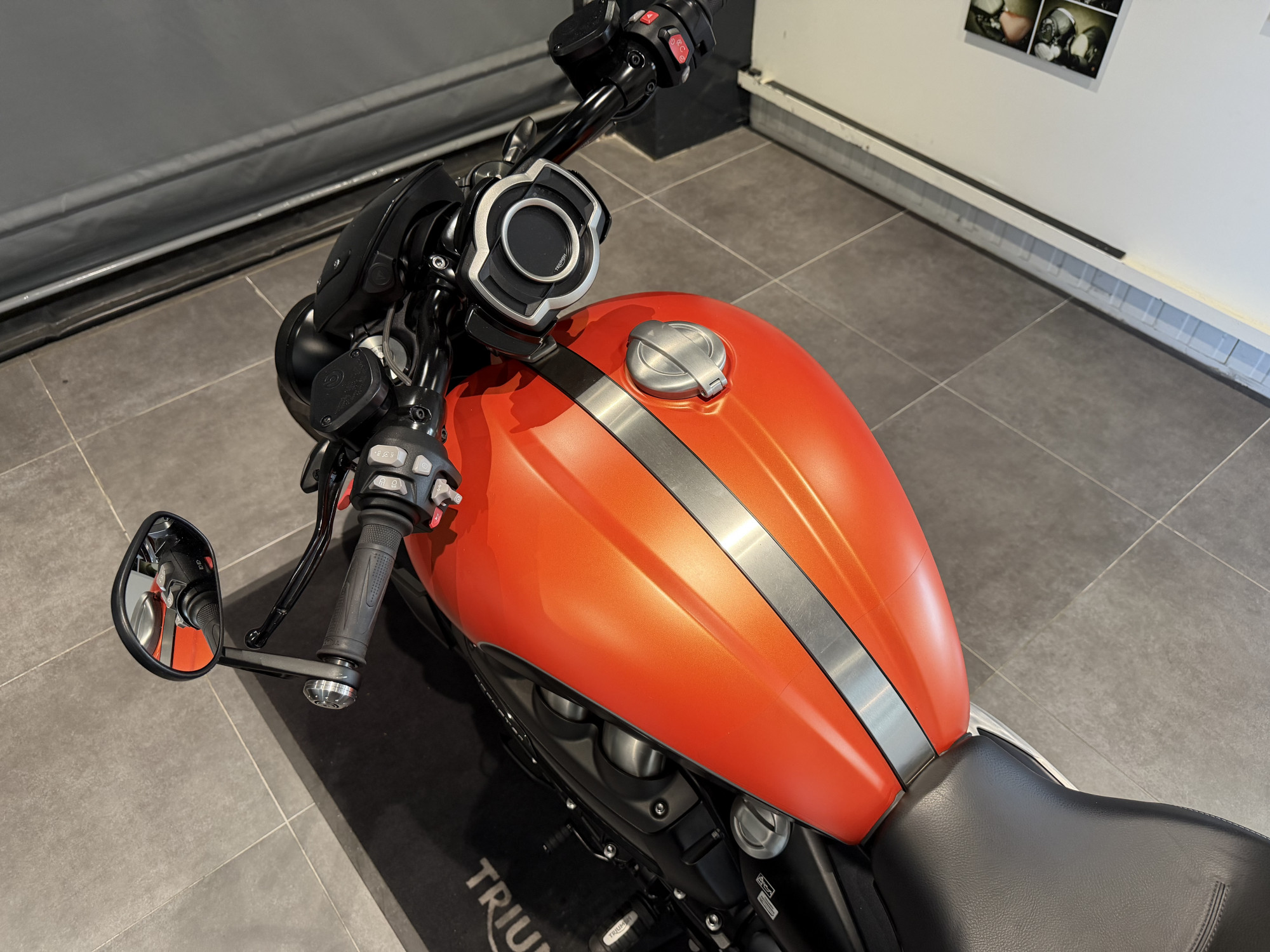 TRIUMPH ROCKET 3 R STORM - 2500 cm3 – Image 8