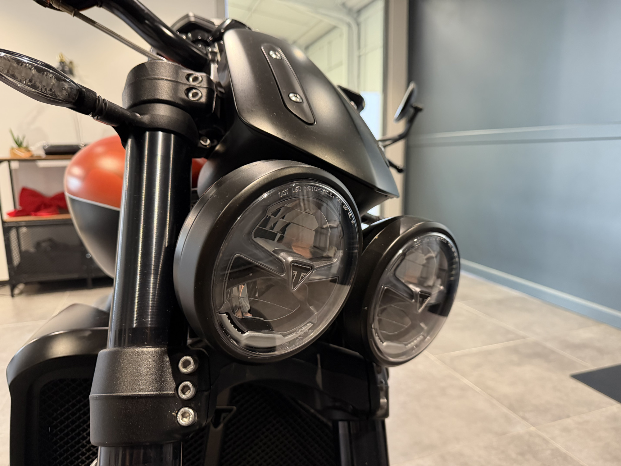 TRIUMPH ROCKET 3 R STORM - 2500 cm3 – Image 13