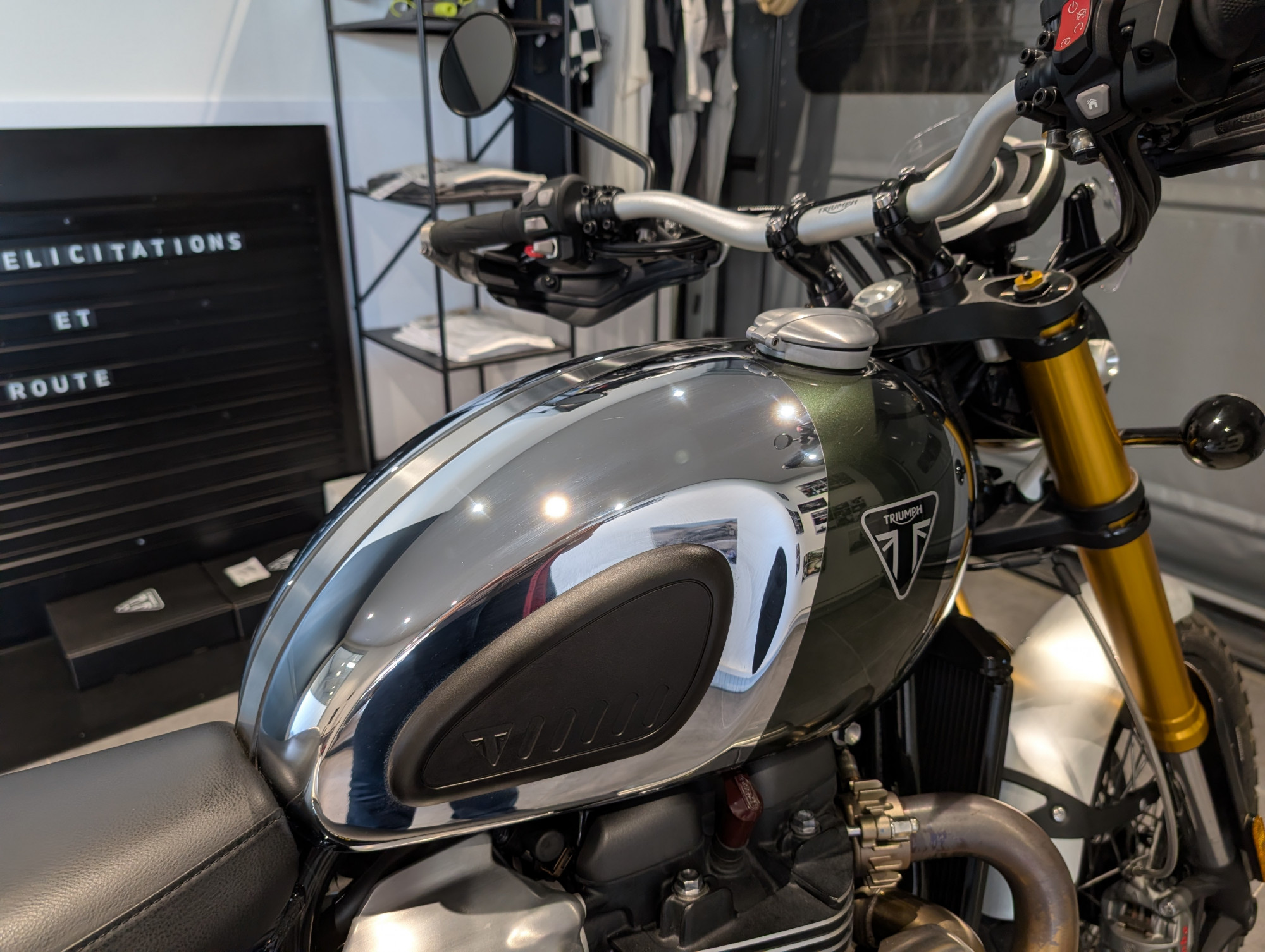 TRIUMPH SCRAMBLER 1200 XE CHROME EDITION – Image 7