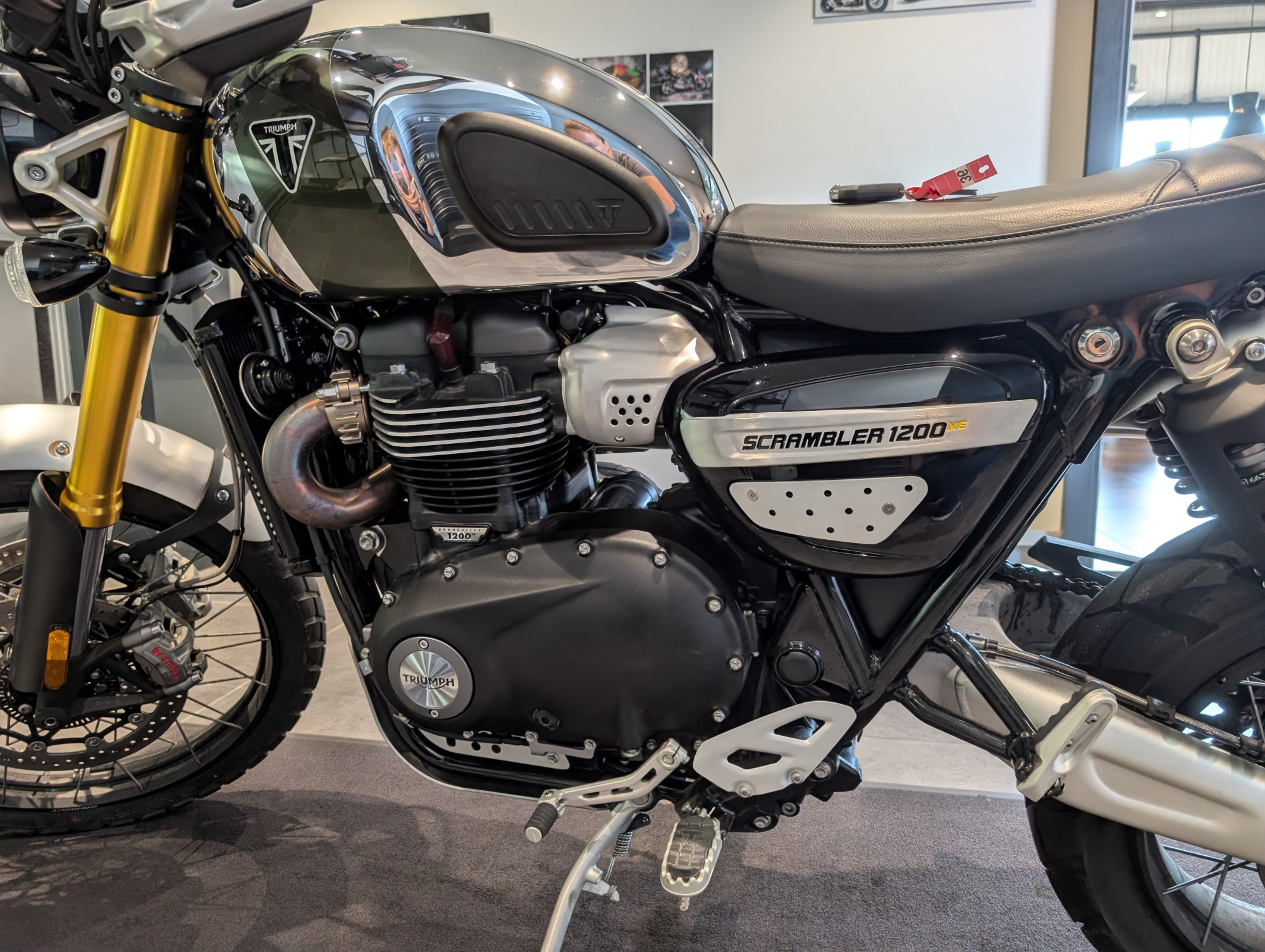 TRIUMPH SCRAMBLER 1200 XE CHROME EDITION – Image 14