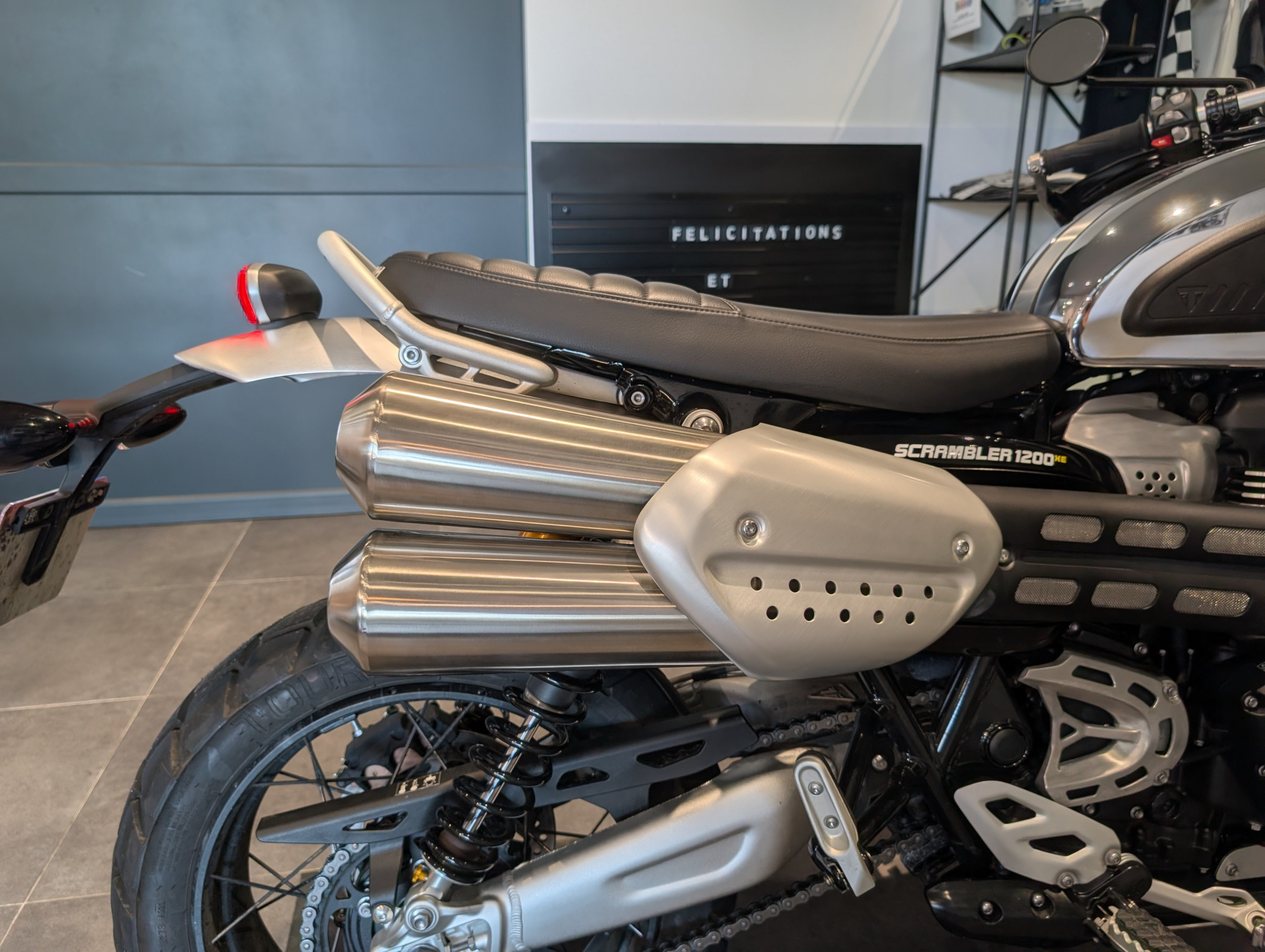 TRIUMPH SCRAMBLER 1200 XE CHROME EDITION – Image 16