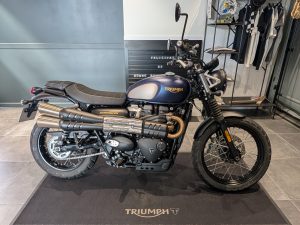 TRIUMPH STREET SCRAMBLER 900