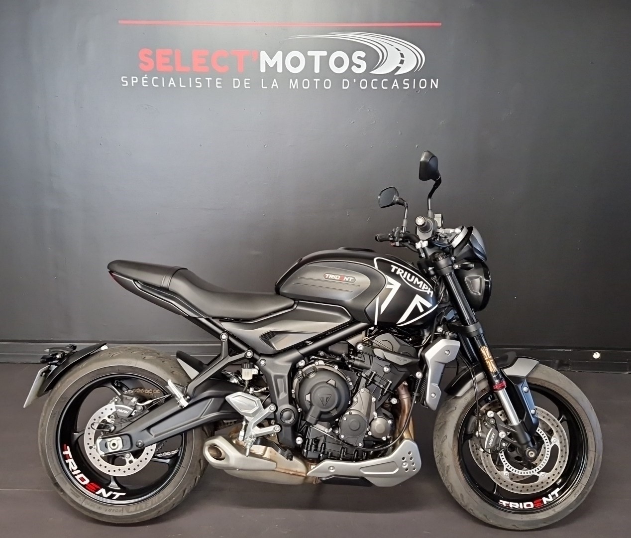 TRIUMPH TRIDENT 660 A2