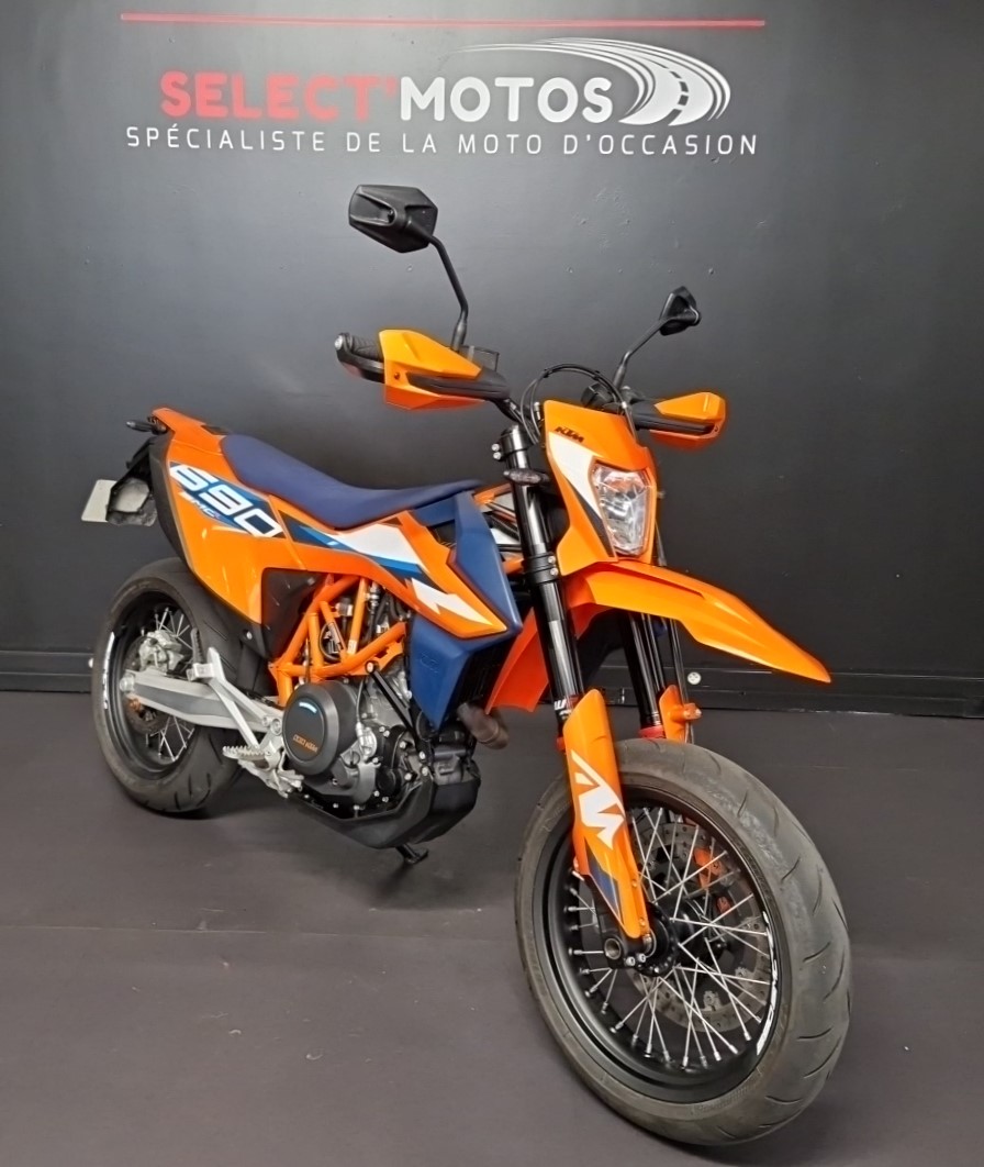 KTM 690 SMC R – Image 3