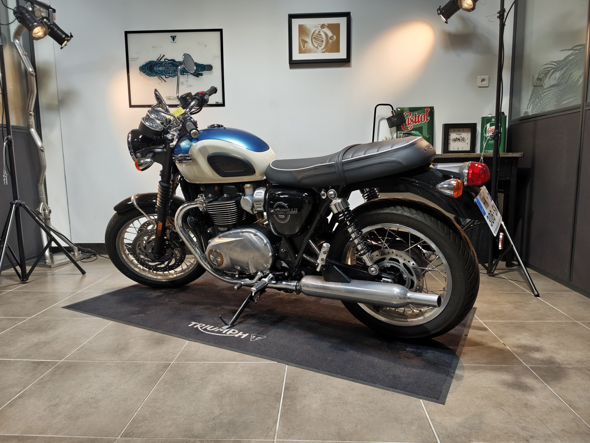 TRIUMPH BONNEVILLE T120 (COMPATIBLE A2) – Image 3