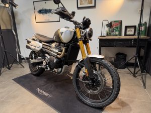 TRIUMPH SCRAMBLER 1200 XE