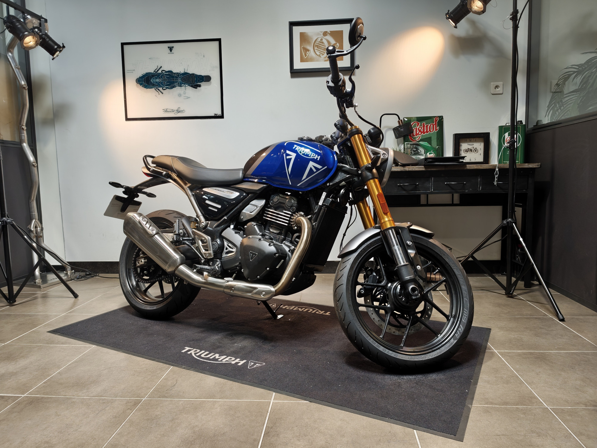 TRIUMPH SPEED 400
