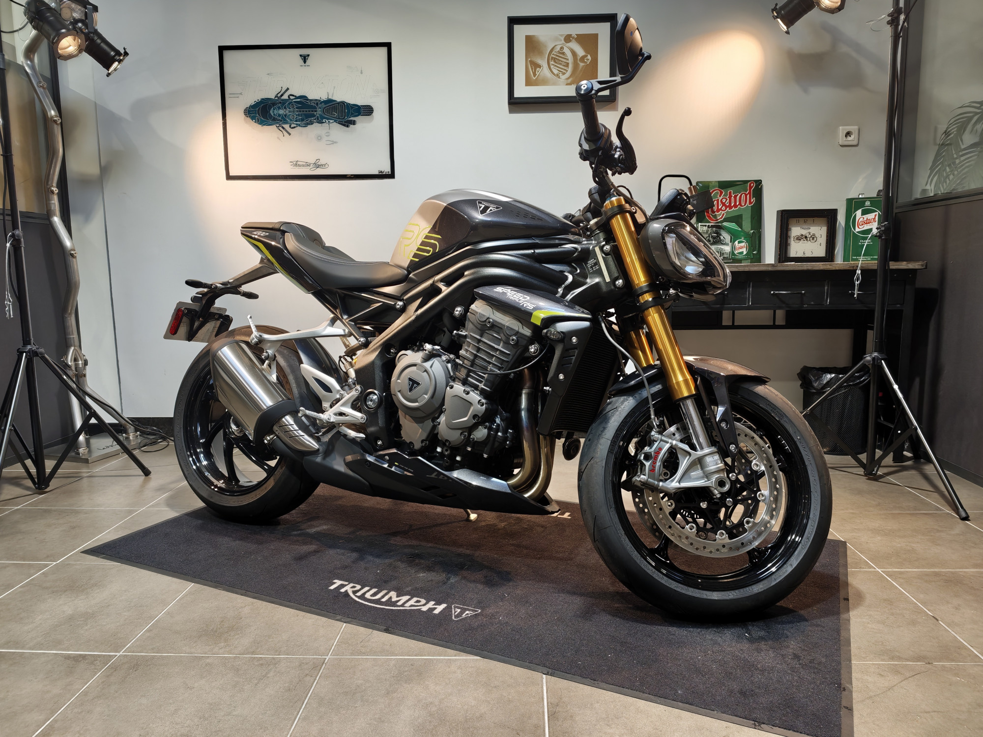 TRIUMPH SPEED TRIPLE 1200 RS
