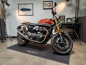 TRIUMPH SPEED TWIN 1200 RS