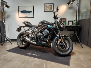 TRIUMPH STREET TRIPLE 765 RS
