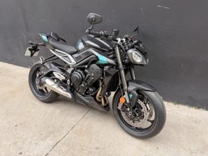 TRIUMPH STREET TRIPLE 765 RS