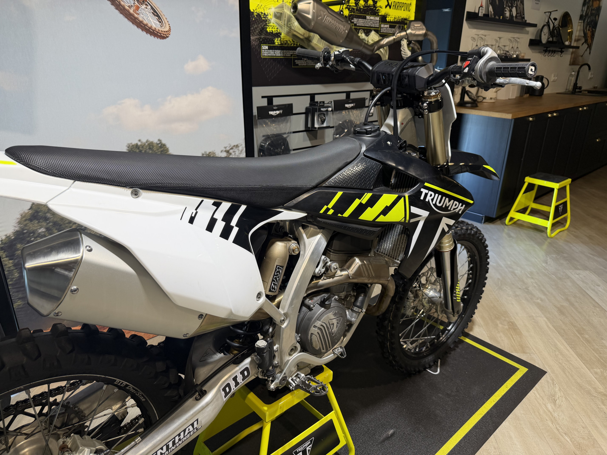 TRIUMPH TF 250-X - 49h – Image 5