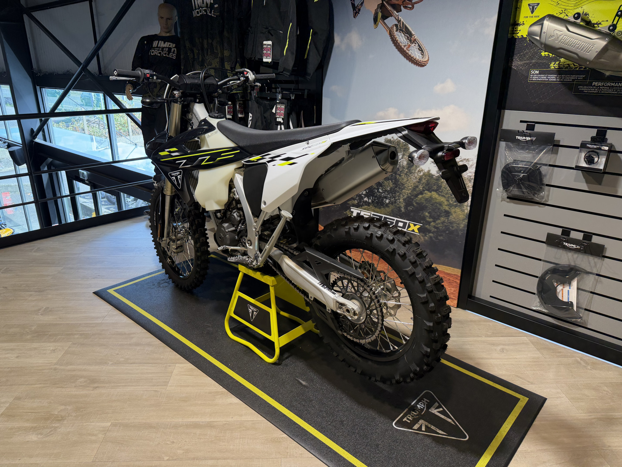 TRIUMPH TF 450-E - pack livraison inclus – Image 8