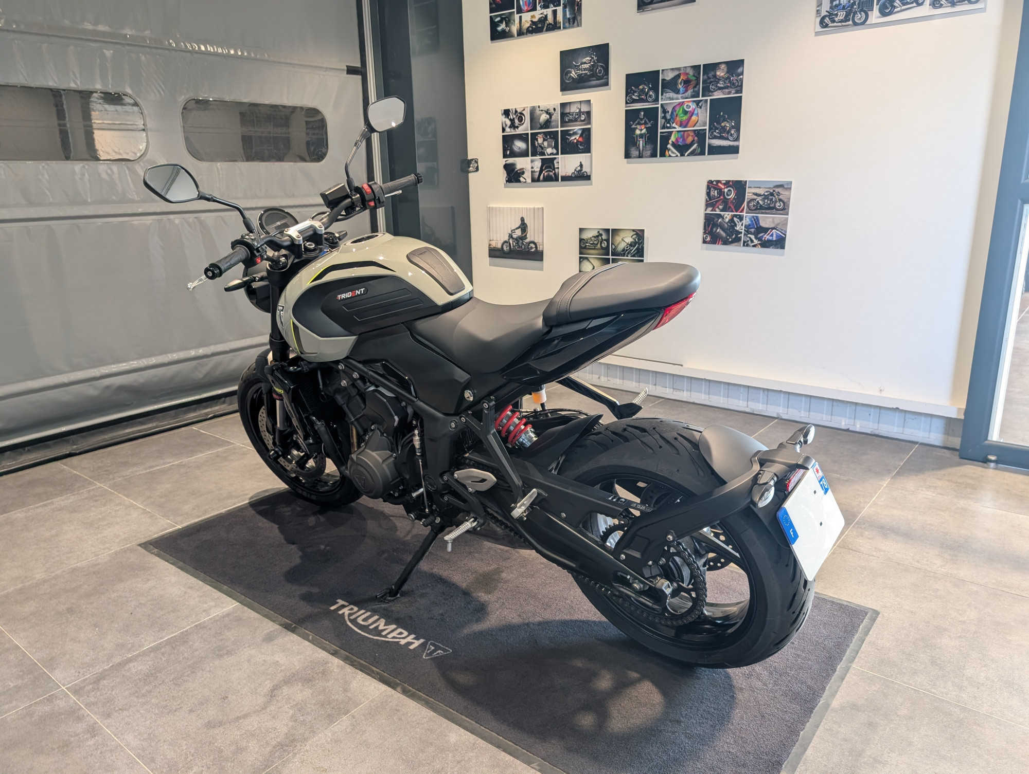 TRIUMPH TRIDENT 660 – Image 5