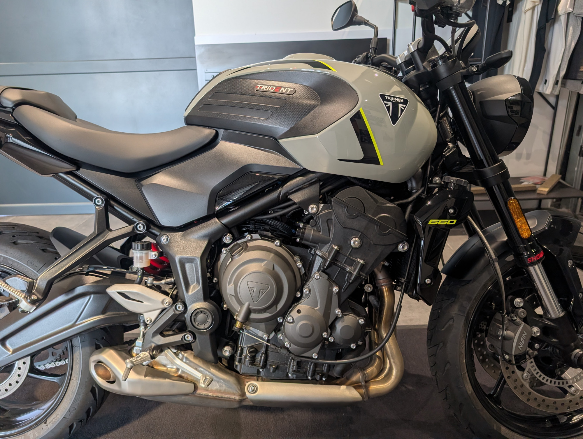 TRIUMPH TRIDENT 660 – Image 7