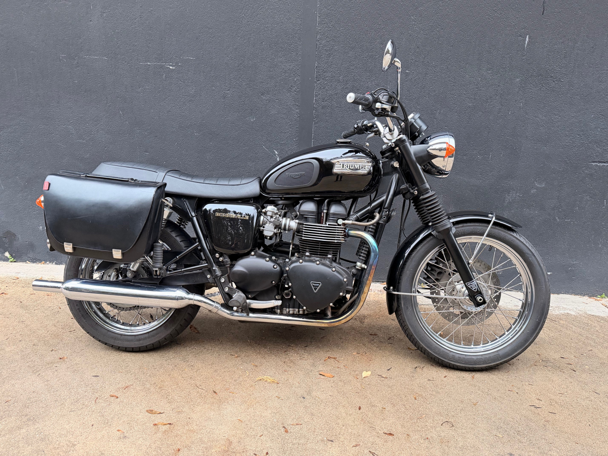 TRIUMPH BONNEVILLE 865 T100 – Image 2