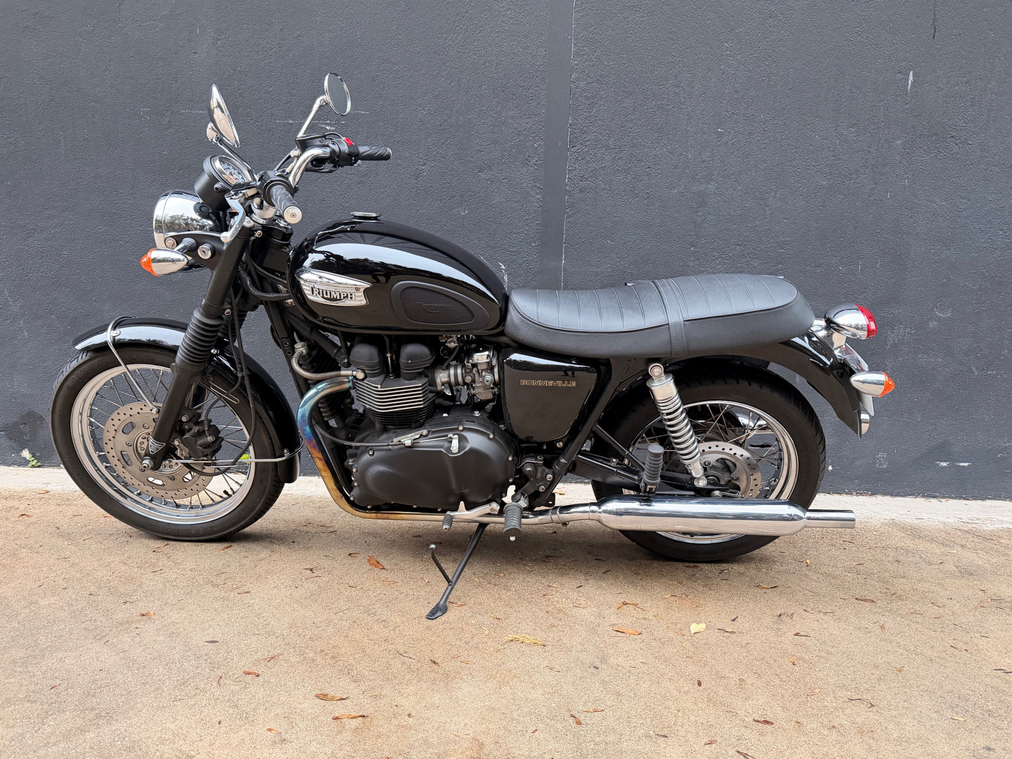 TRIUMPH BONNEVILLE 865 T100 – Image 3
