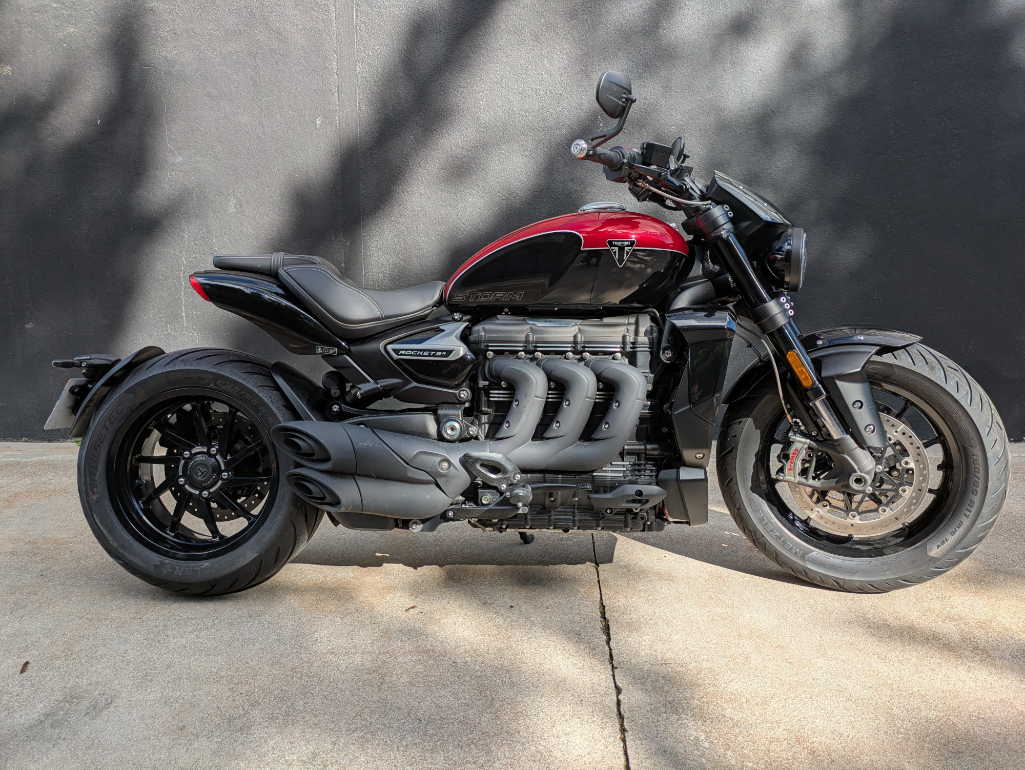 TRIUMPH ROCKET 3 R STORM – Image 2