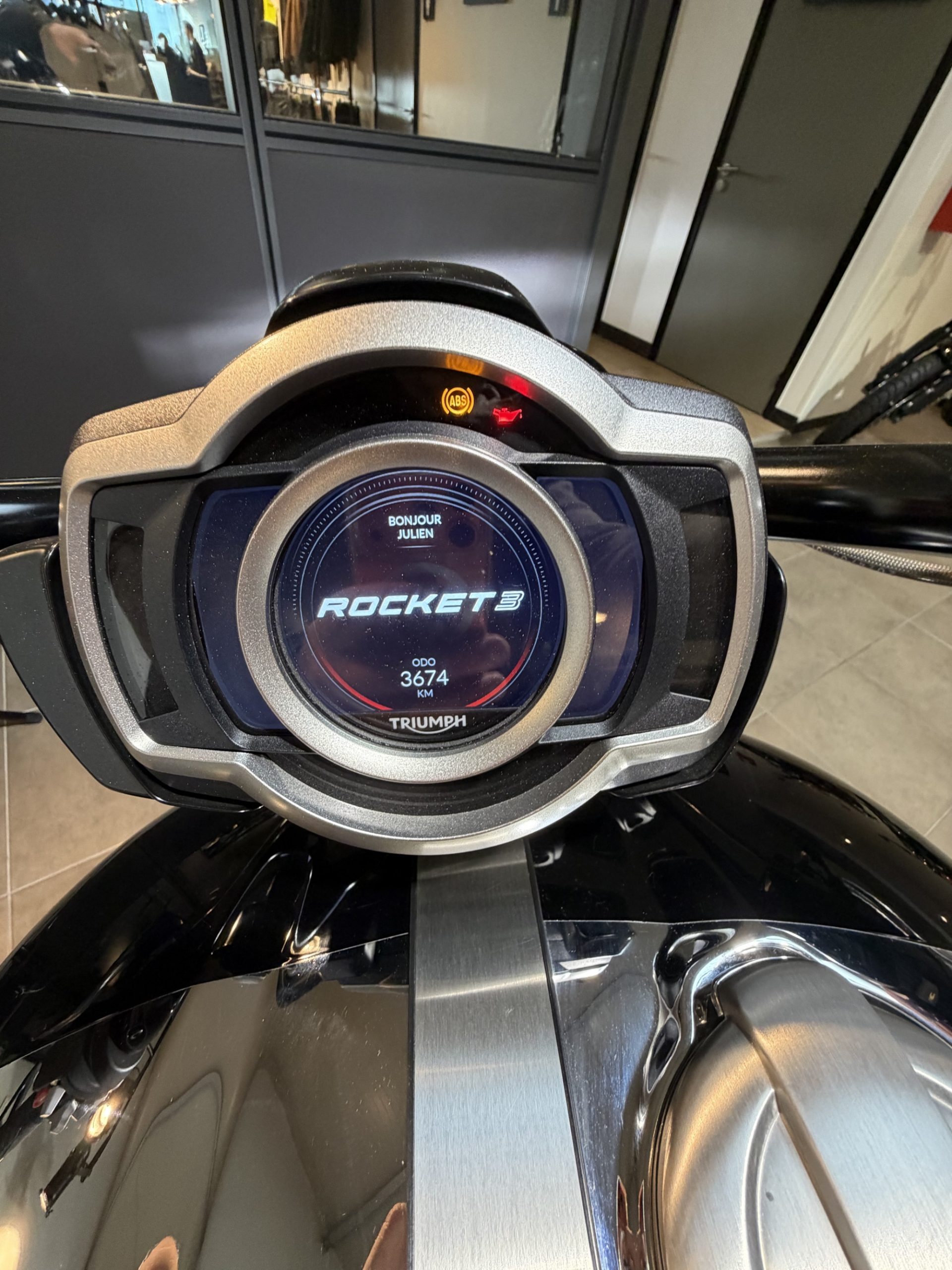 TRIUMPH ROCKET 3 R CHROME EDITION – Image 6