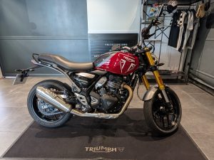 TRIUMPH SPEED 400