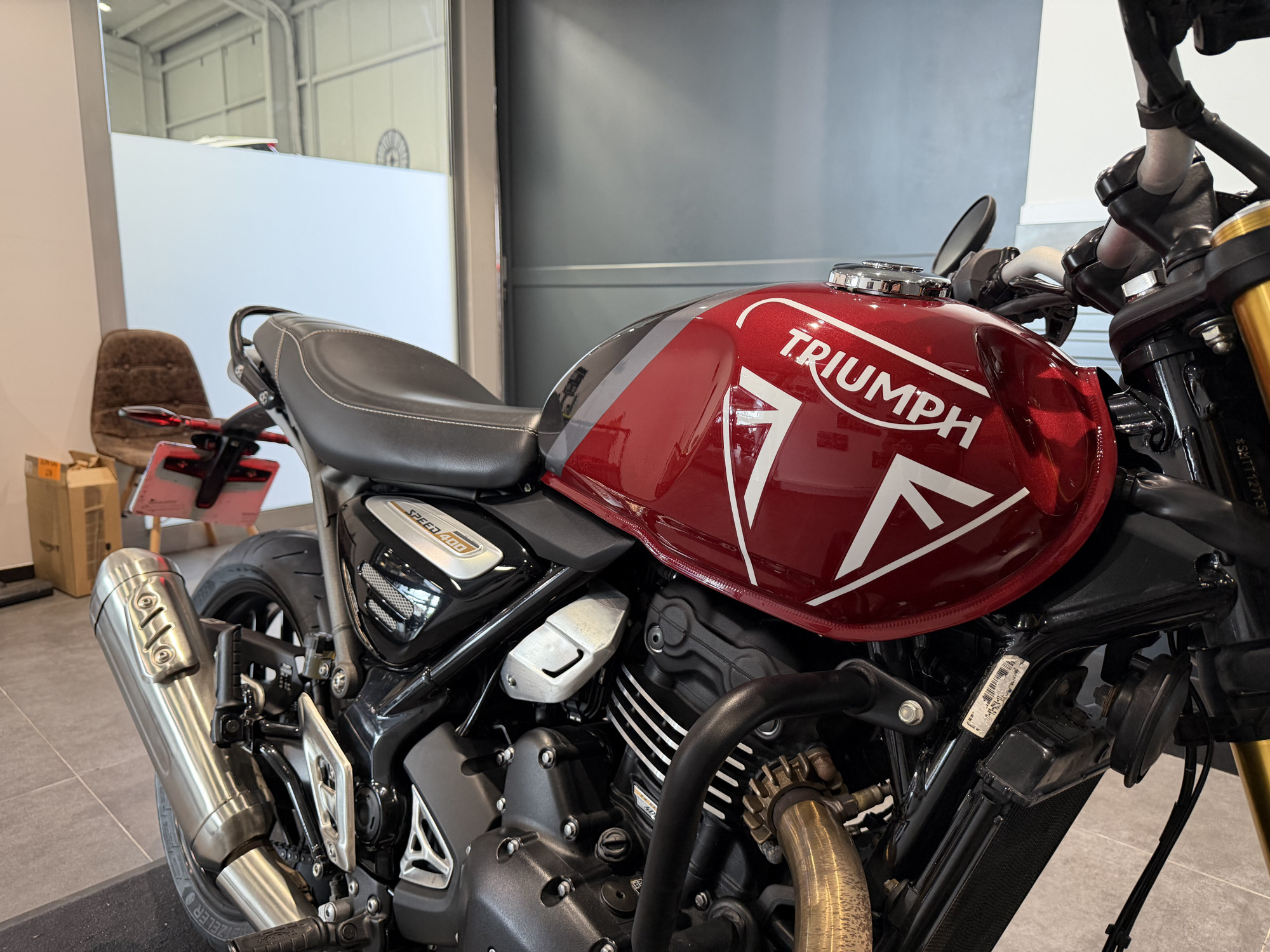 TRIUMPH SPEED 400 – Image 9