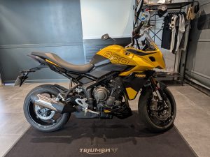 TRIUMPH TIGER SPORT 800